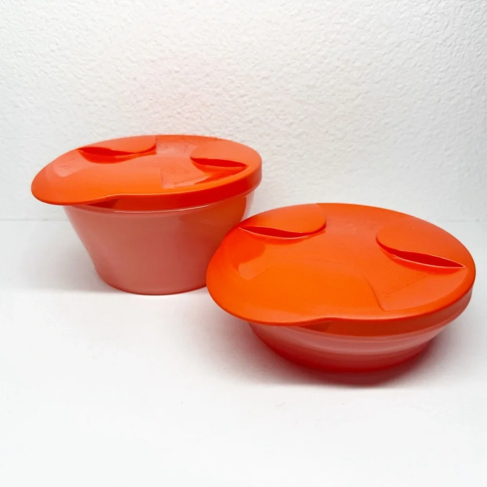 Tupperware Duo Bowl Set with Lids Orange
